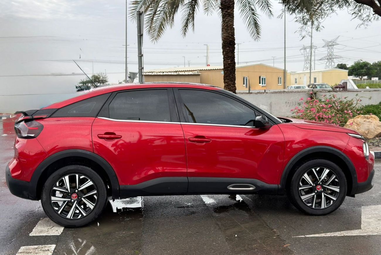 سيتروين C4 2023 Citroen C4 TOP - GCC Specs - Like New