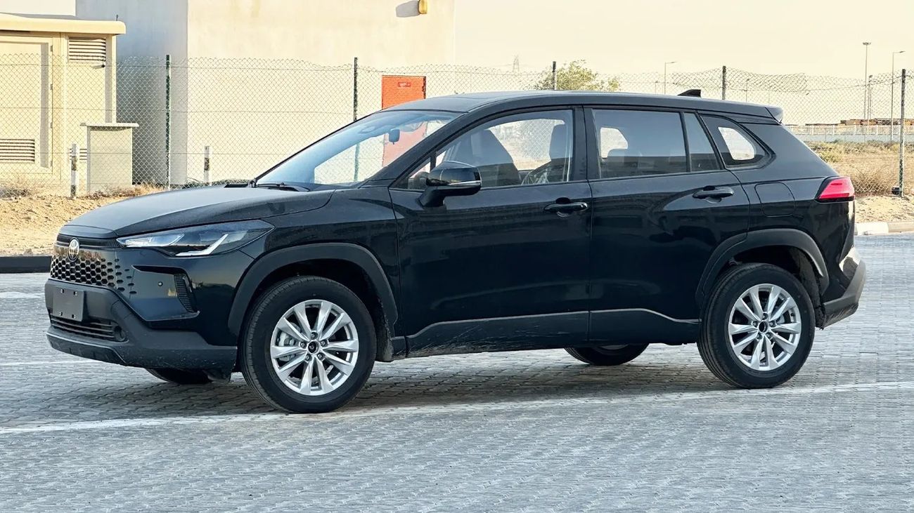 تويوتا كورولا كروس Toyota/COROLLA CROSS/TCC03 2.0L Gasoline Elite AT