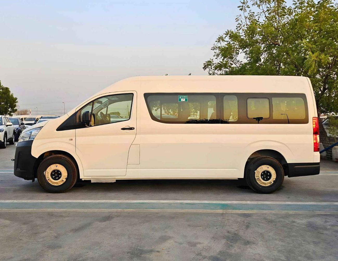 Toyota Hiace HIGHROOF / 13 SEATER / ABS+VSC / REAR CAMERA / 3.5L PETROL A/T / BLACK BUMPER / CODE# HPHRAB