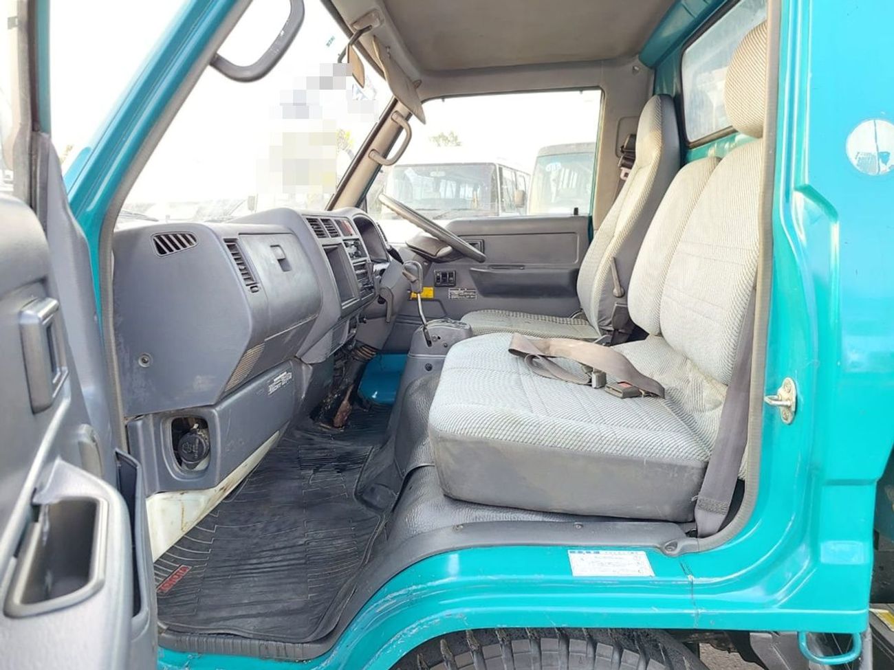 Toyota Dyna TOYOTA DYNA TRUCK DUMPER RHD 1995 MODEL 4.1 L DIESEL AUTOMATIC(PM01058)