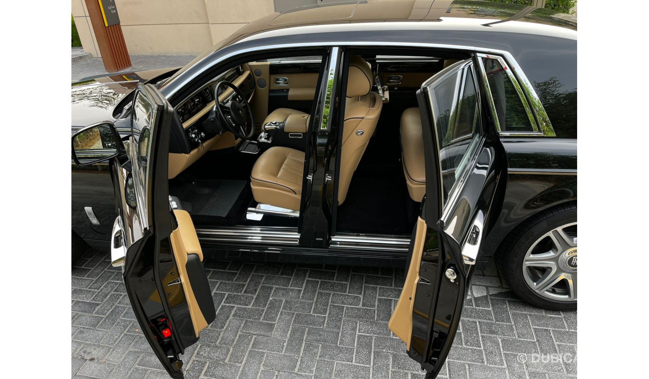 Rolls-Royce Phantom