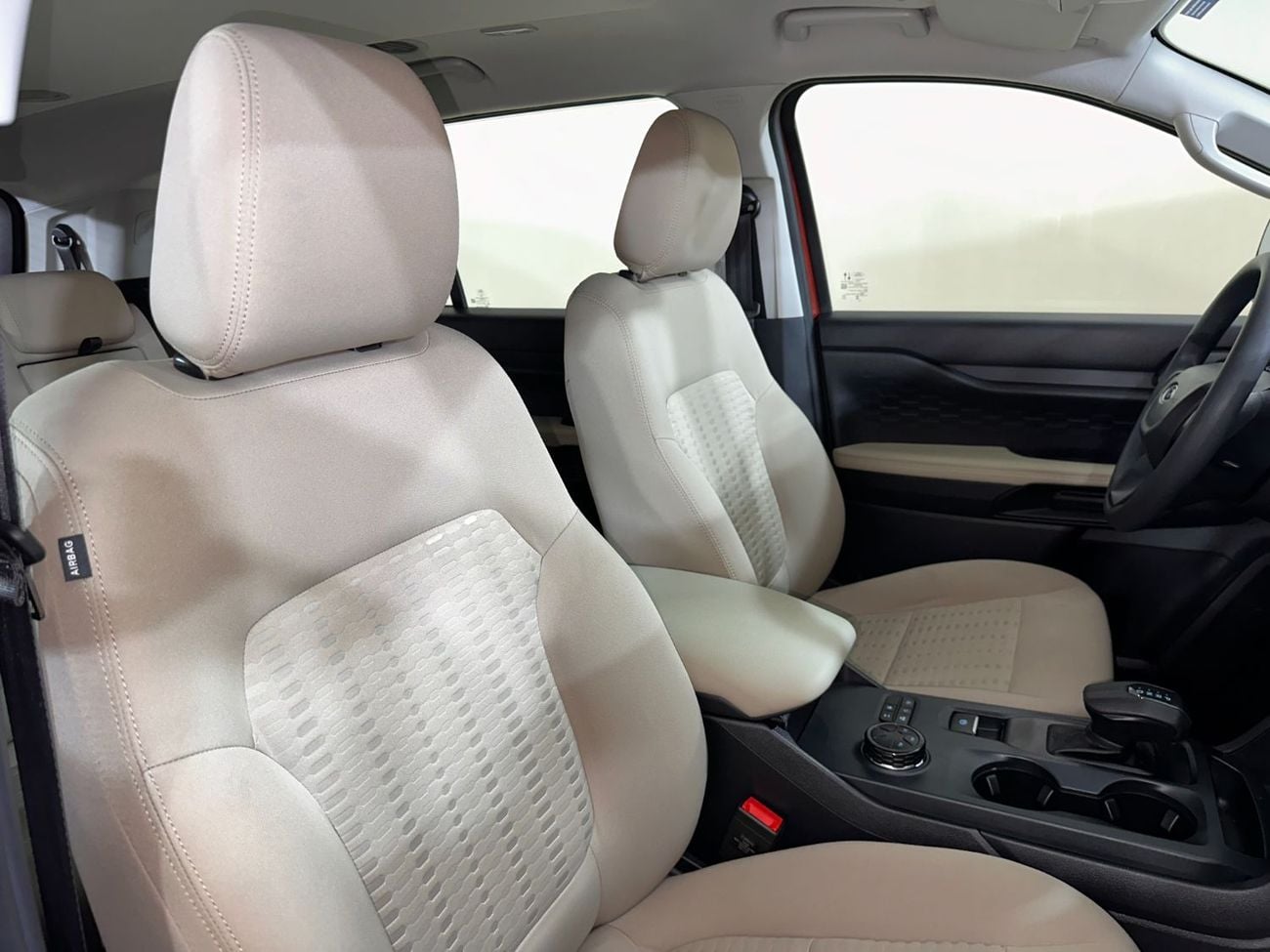 فورد ايفرست XLS EVR224 / AL TAYER MOTORS AL QOUZ SHOWROOM