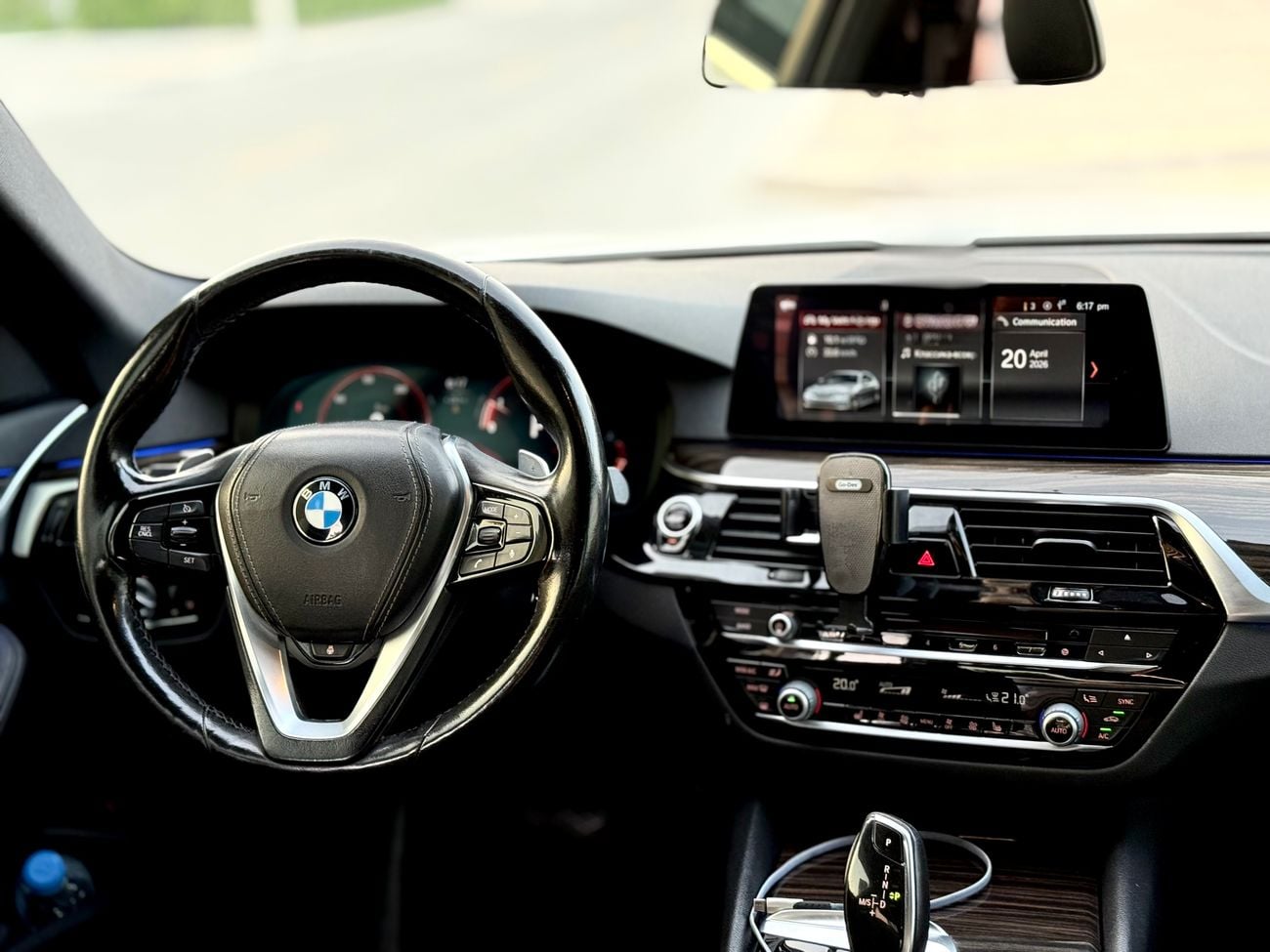 بي أم دبليو 530i