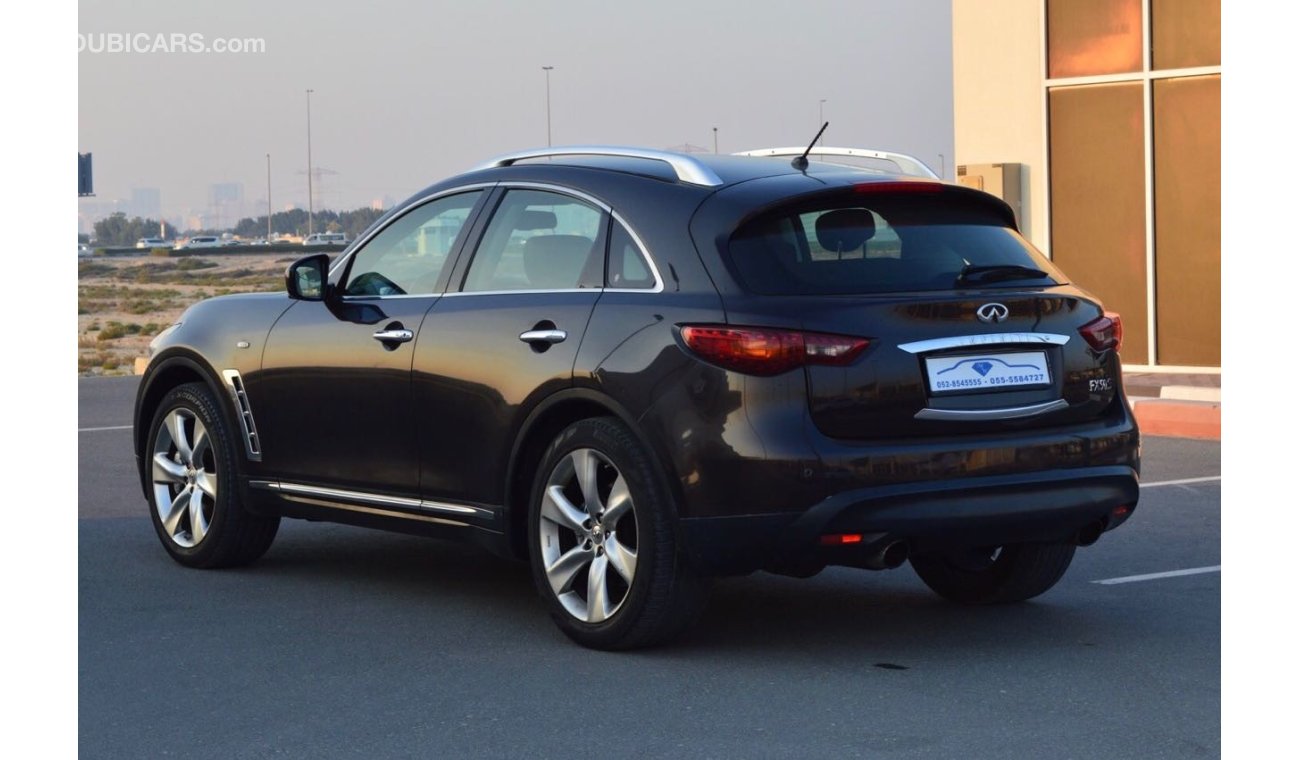 Infiniti FX50 S