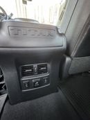 Nissan Titan 5.6L V8 LIMITED FULL OPTION 1 year service free