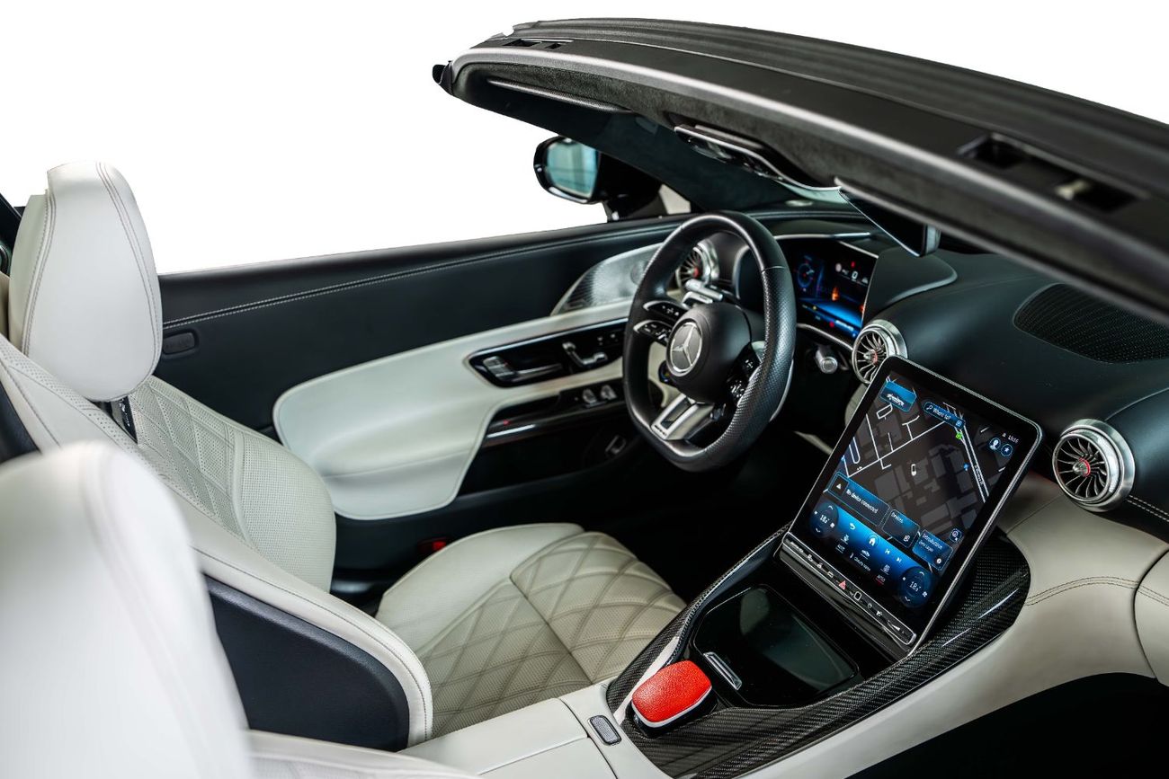 مرسيدس بنز SL 55 AMG Roadster 4Matic+