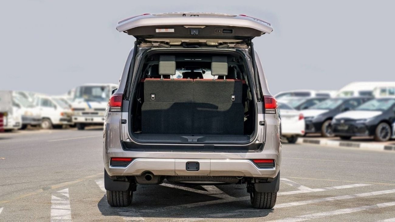 Toyota Land Cruiser 300 VXR V6 3.3L Diesel Brand New