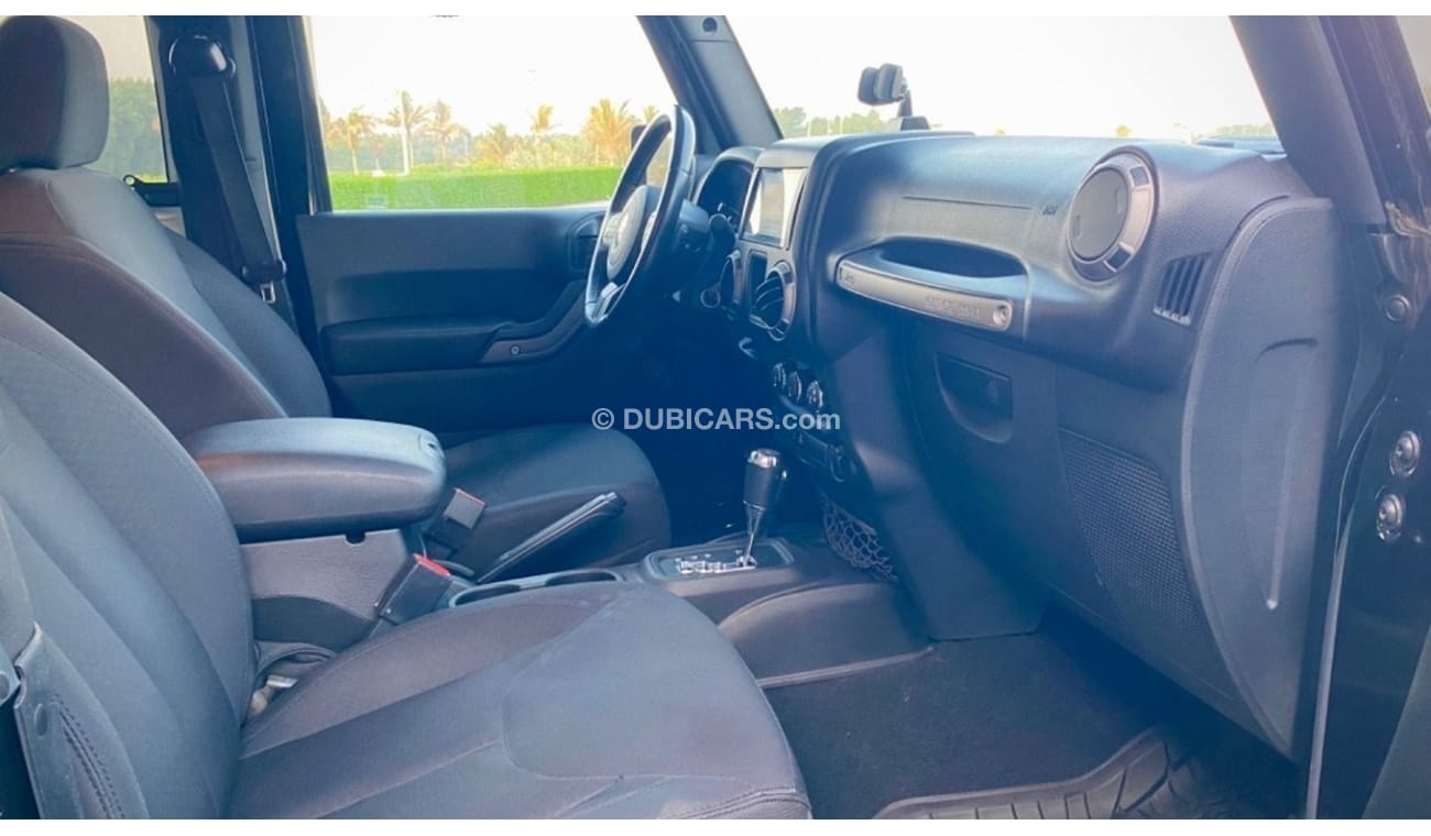 Jeep Wrangler Sahara Coupe