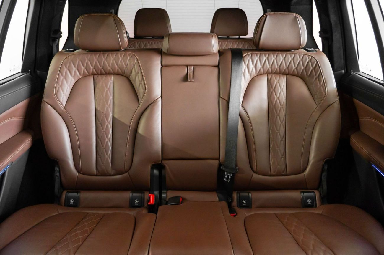 BMW X7 xDrive40i Luxury M Sport Package 3.0L