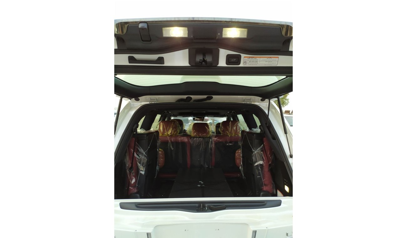 Lexus LX 570 Kuro Black Edition