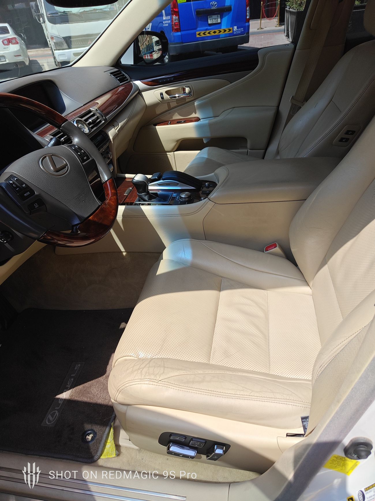 لكزس LS 460 4.6L