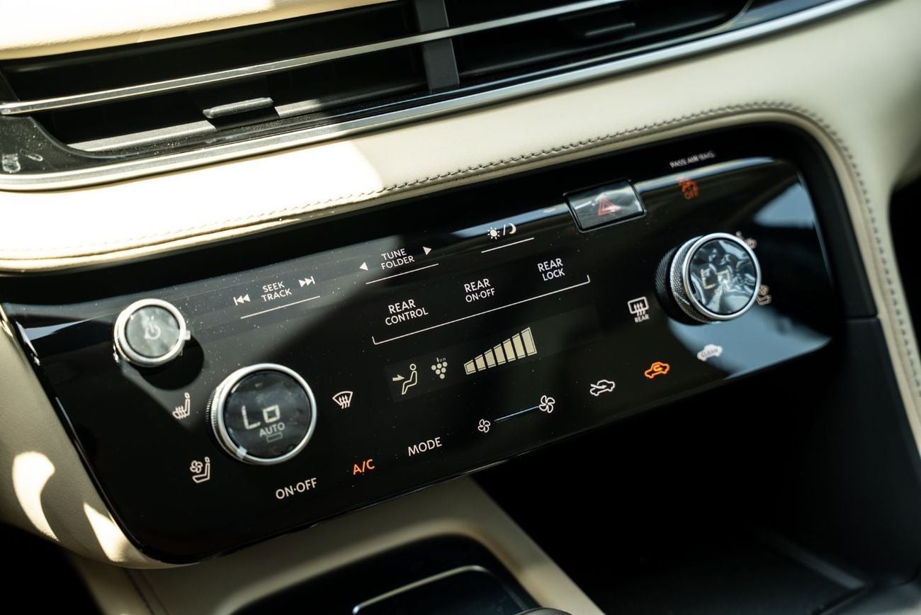 إنفينيتي QX60 3.5L Sensory V6 Brand New 2024 GCC