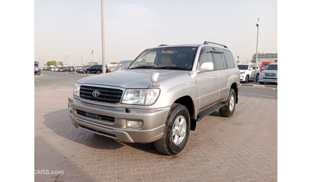 تويوتا لاند كروزر TOYOTA LAND CRUISER RIGHT HAND DRIVE (PM1569)