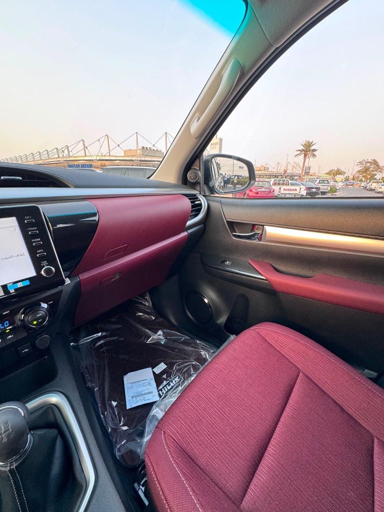 Toyota Hilux SR5 (NON GCC)