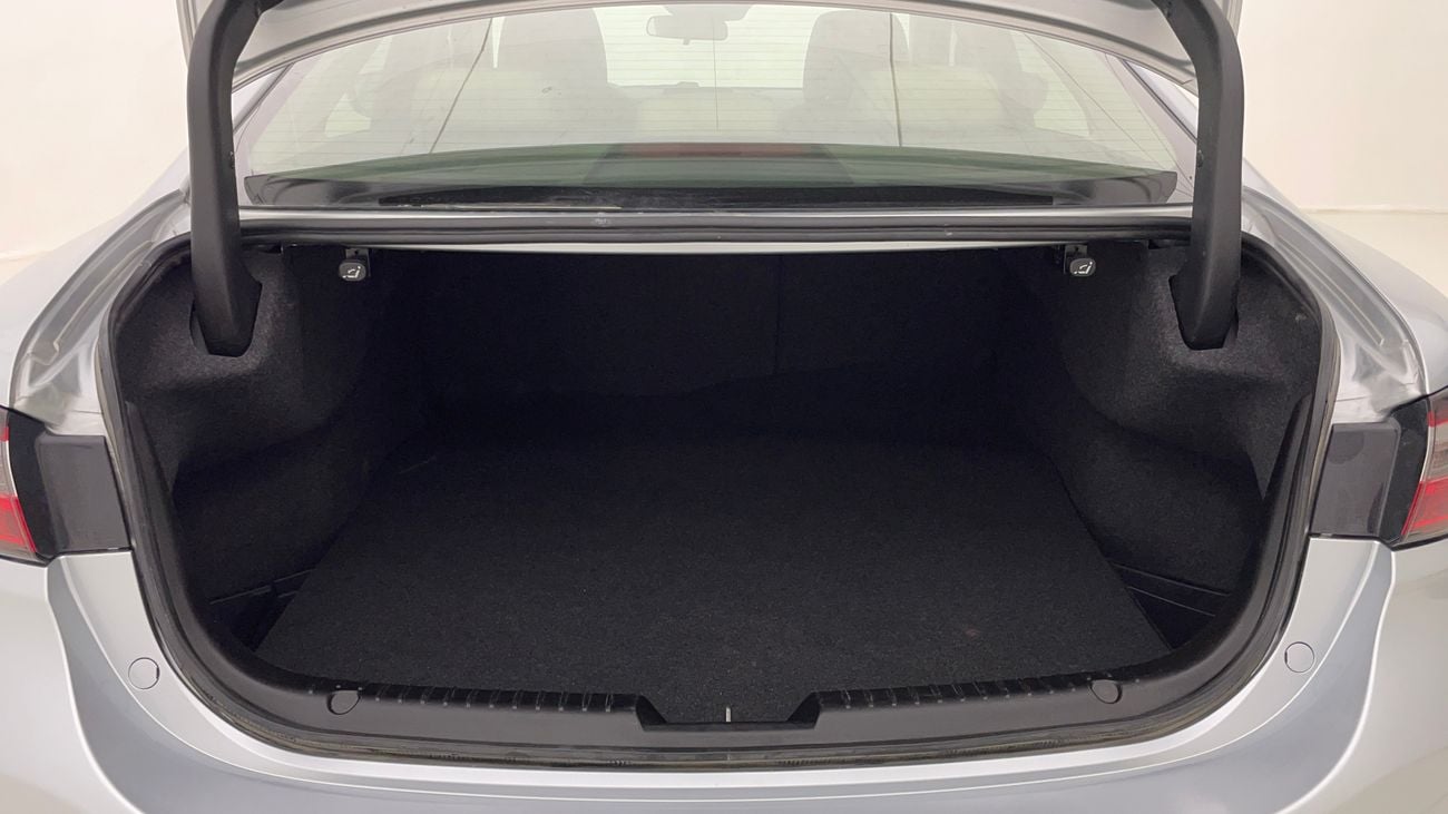 مازدا 6 PURE 2.5 | بدون دفعة مقدمة | اختبار القيادة في المنزل