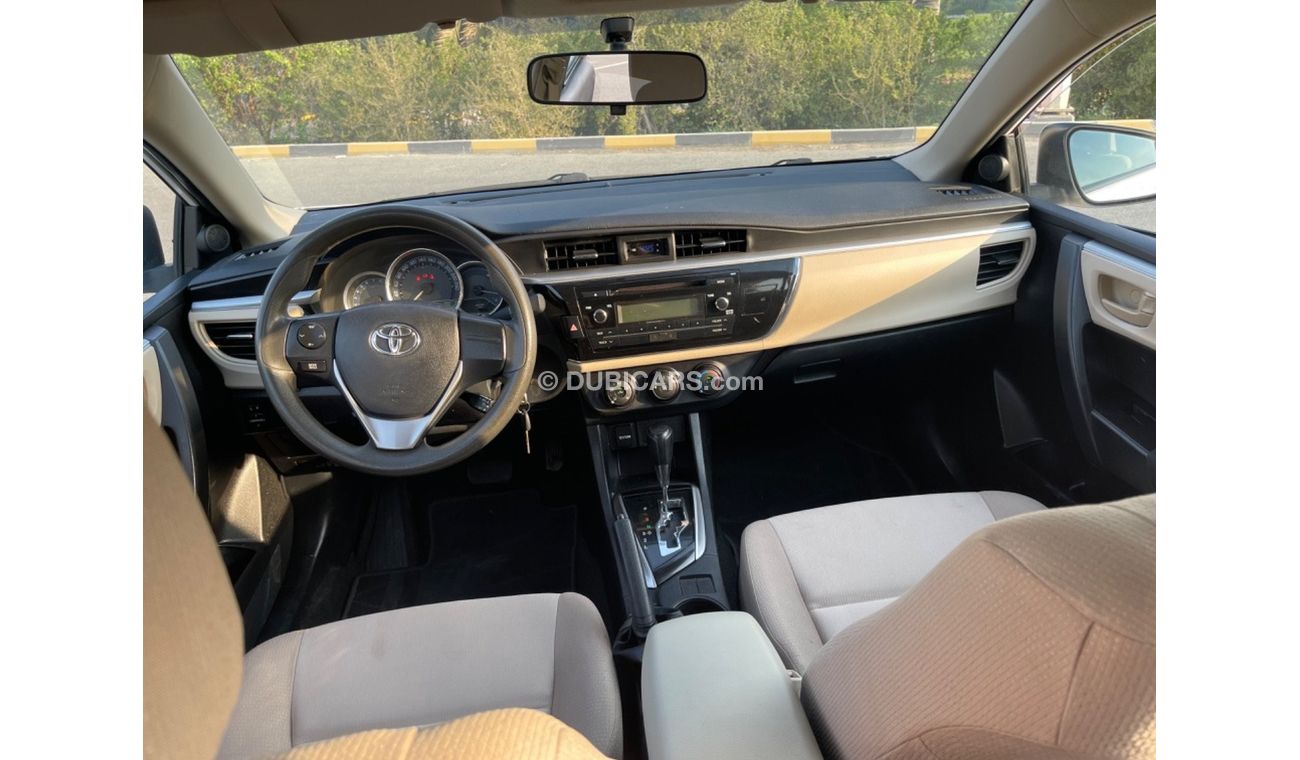 تويوتا كورولا Toyota Corolla  model 2015    ( GCC_ SPEC) VERY GOOD CONDITION