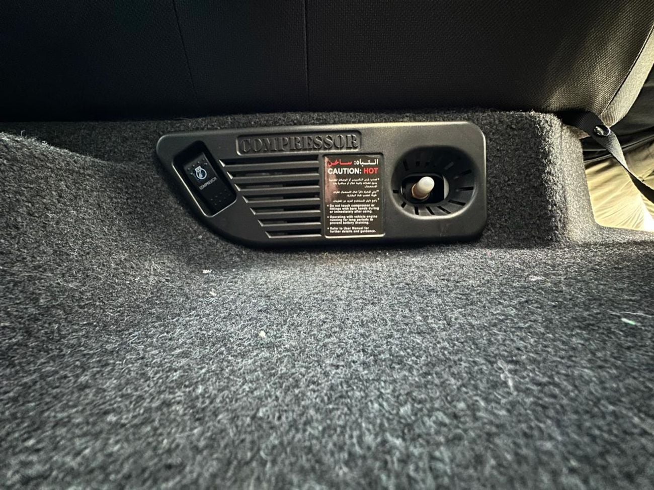 تويوتا هيلوكس 2026 HILUX D/C 4WD 4.0 ADVENTURE V A/T EXL WHITE | BLACK