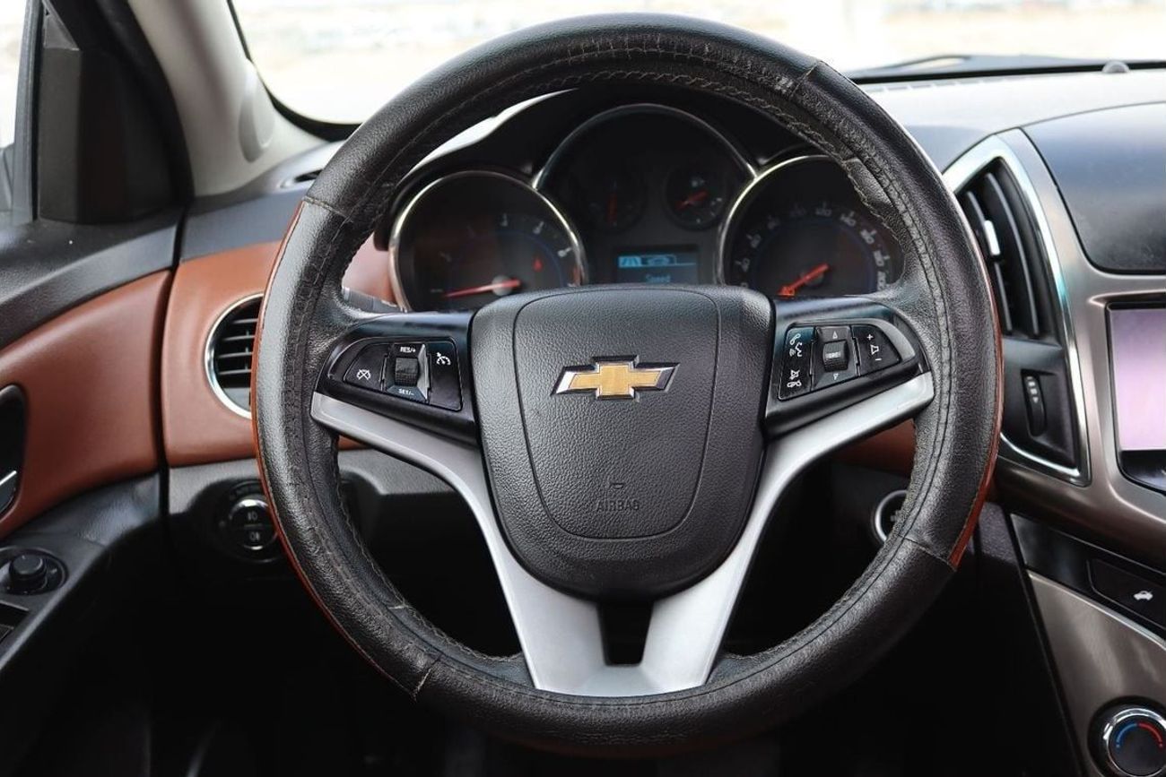 Chevrolet Cruze Chevrolet Cruze 2016 GCC, accident-free, in excellent condition, mileage KM146000 with a 1.8L engine