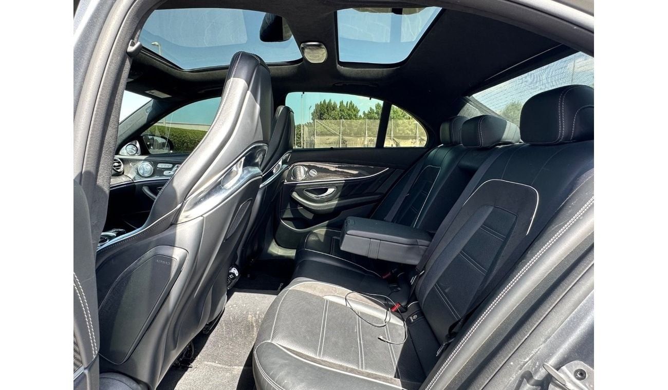 Mercedes-Benz E 63 AMG