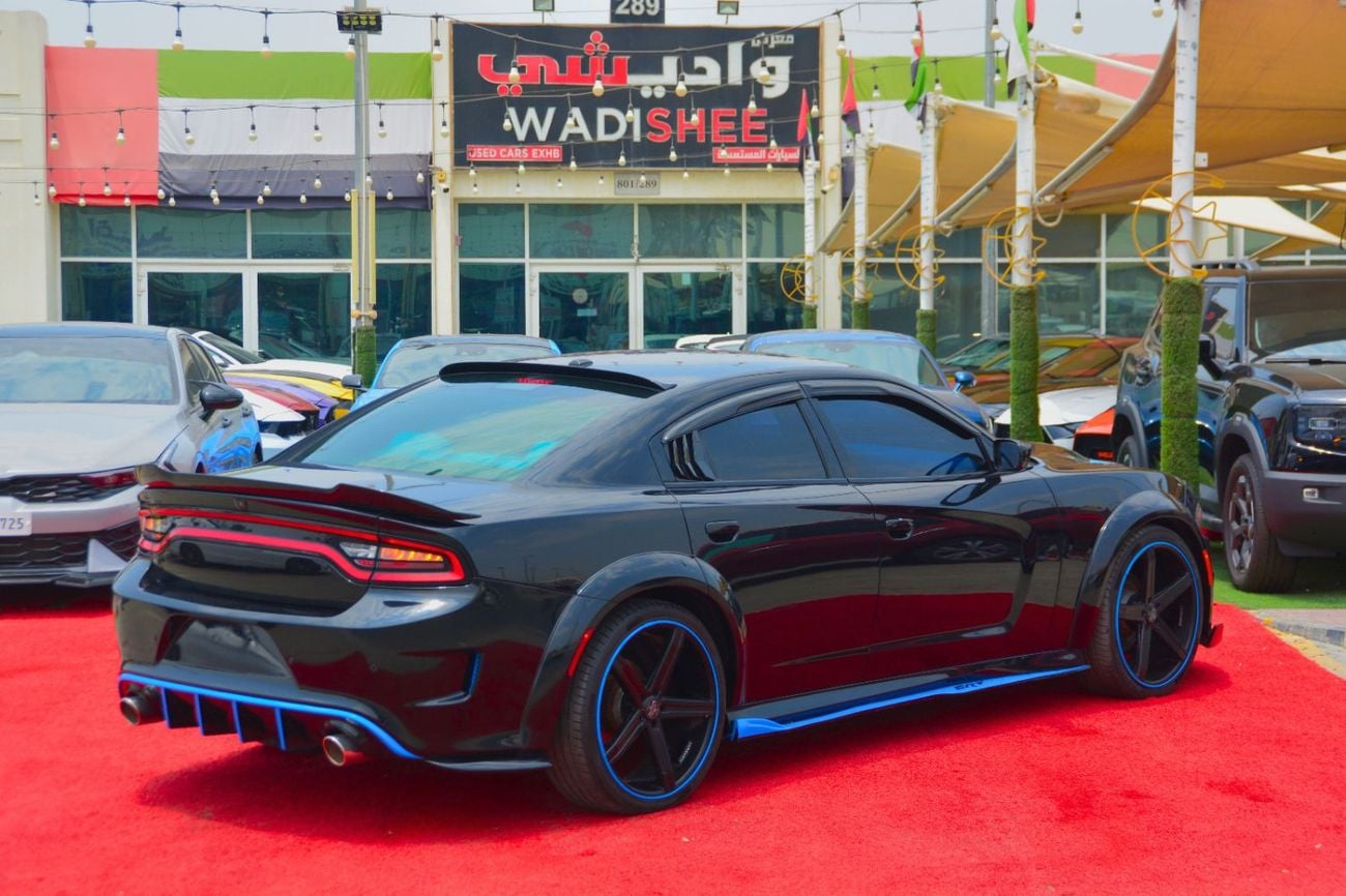 Dodge Charger SXT