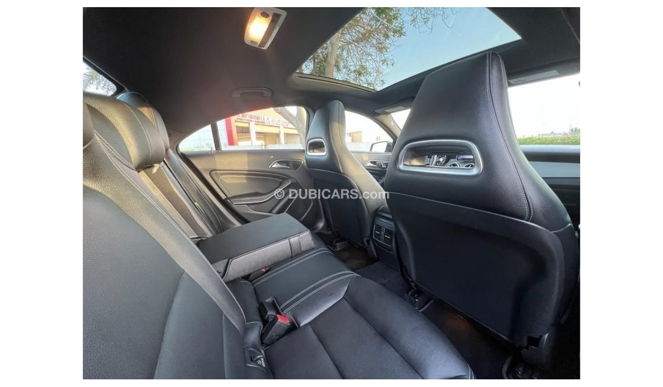 مرسيدس بنز CLA 250 GREAT OFFER MERCEDES BENZ CLA 250 2019 AMG FULL OPTIONS LOW MILEAGE
