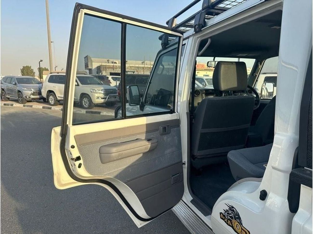 Toyota Land Cruiser Pick Up