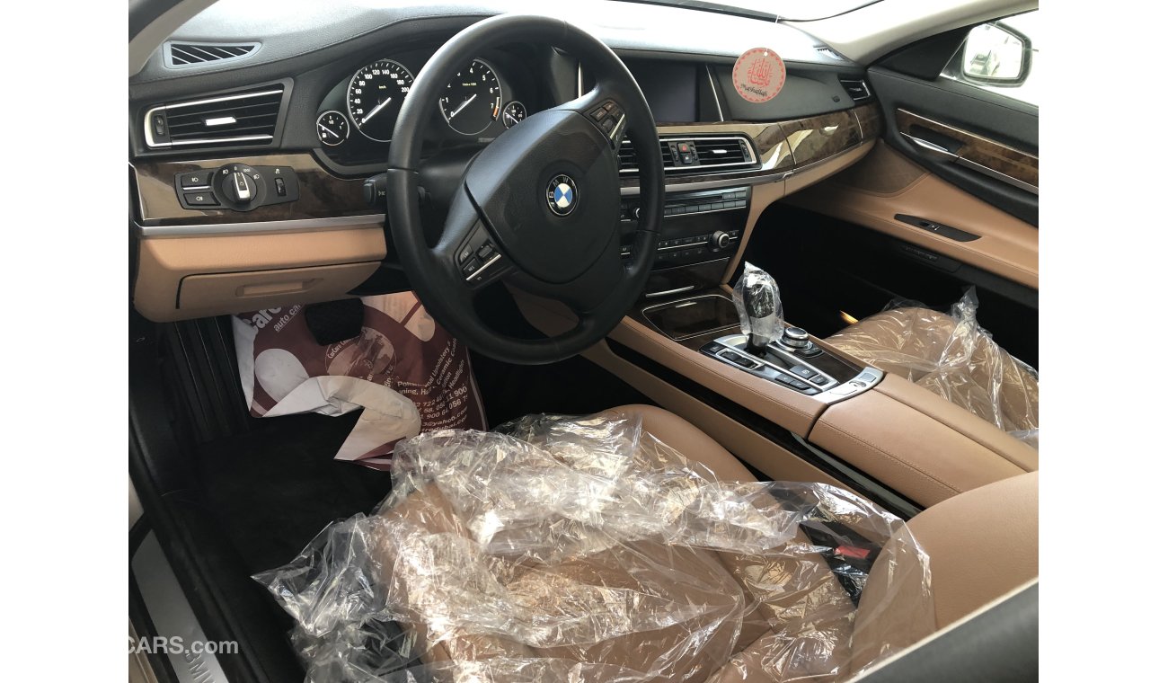 BMW 740Li Li ,model:2013. free of accident with Low mileage