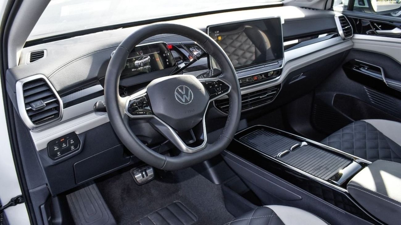 Volkswagen ID.6 VOLKSWAGEN_ID.6_CROZZ_PRO_2022_FULL_OPTIONS_7SEATS_360_FIXED_PANORAMIC_HUD