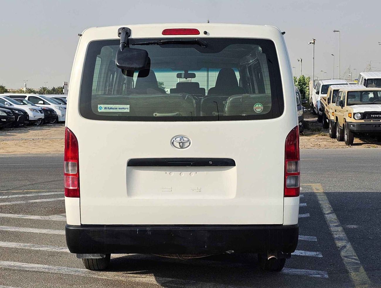 Toyota Hiace PASSENGER / STANDARD ROOF / PETROL / GCC / EXPORT ONLY / LOT#27409