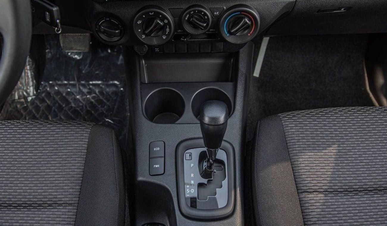 تويوتا هيلوكس TOYOTA HILUX 2.4L MID OPTION A/T MY2024 FOR EXPORT