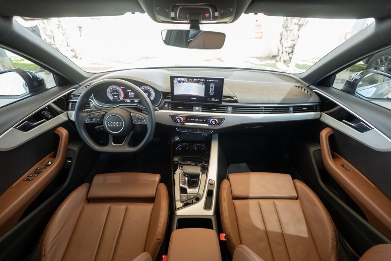 أودي A4 35 TFSI S Line 2.0L