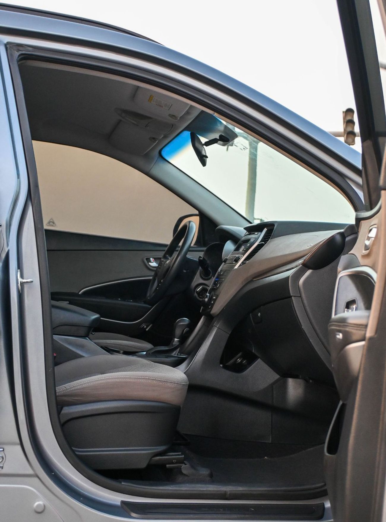 هيونداي سانتا في HYUNDAI SANTAFE _ GL 2.4L _ GCC IN EXCELLENT CONDITION