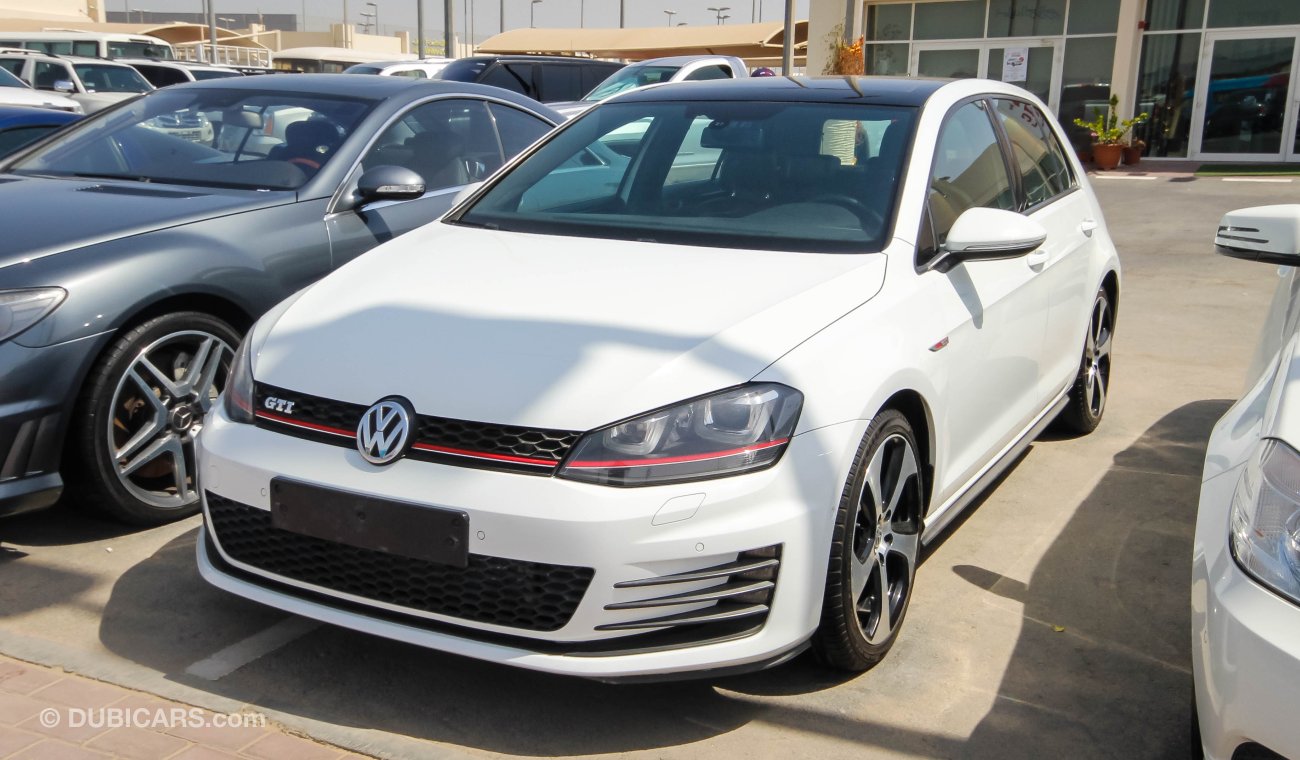 Volkswagen Golf GTI