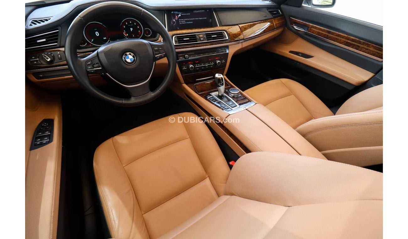 BMW 730Li F02