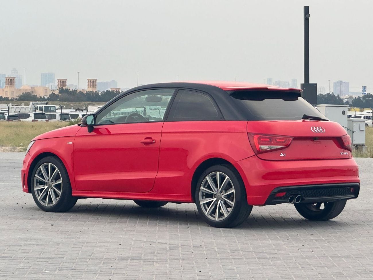 Audi A1 AMBITION S-LINE S-Line 1.4L