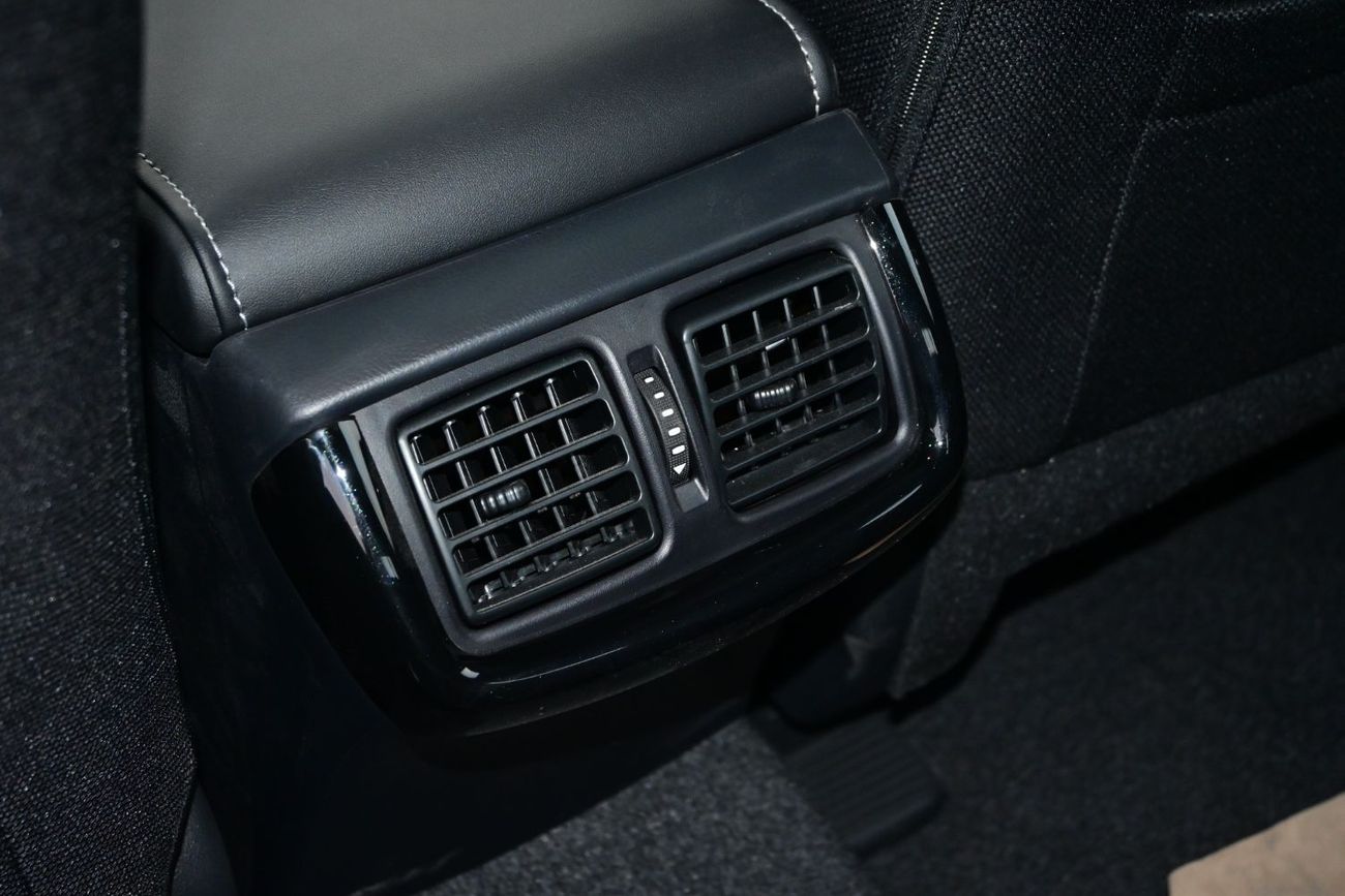 تويوتا هيلوكس Toyota Hilux Adventure 4.0L V6, Petrol, 4WD, Pickup, Model 2025