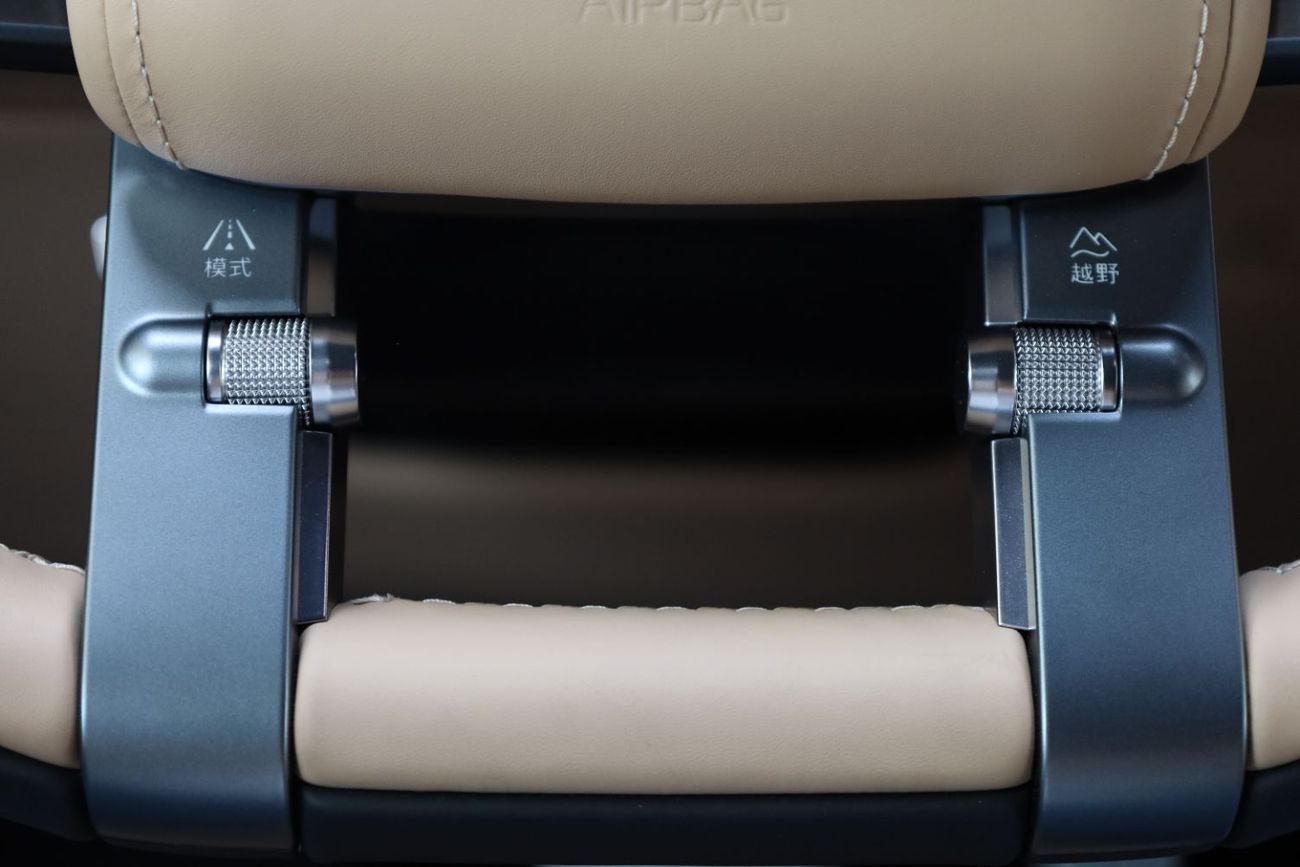 بي واي دي ليوبارد 8 BYD Leopard 8 Flagship smart  7SEATS 2.0L HYBRID 2025