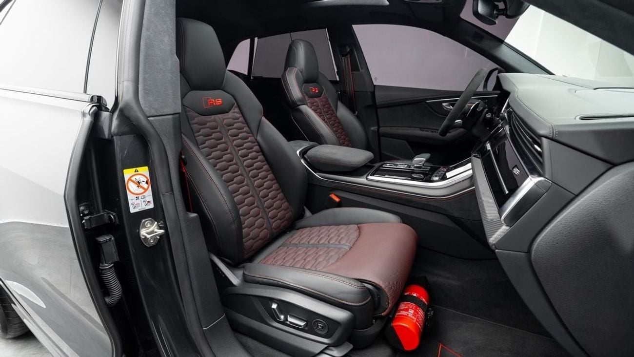 أودي RSQ8 Performance - 2025 - GCC Specs - Under Warranty and Service Contract