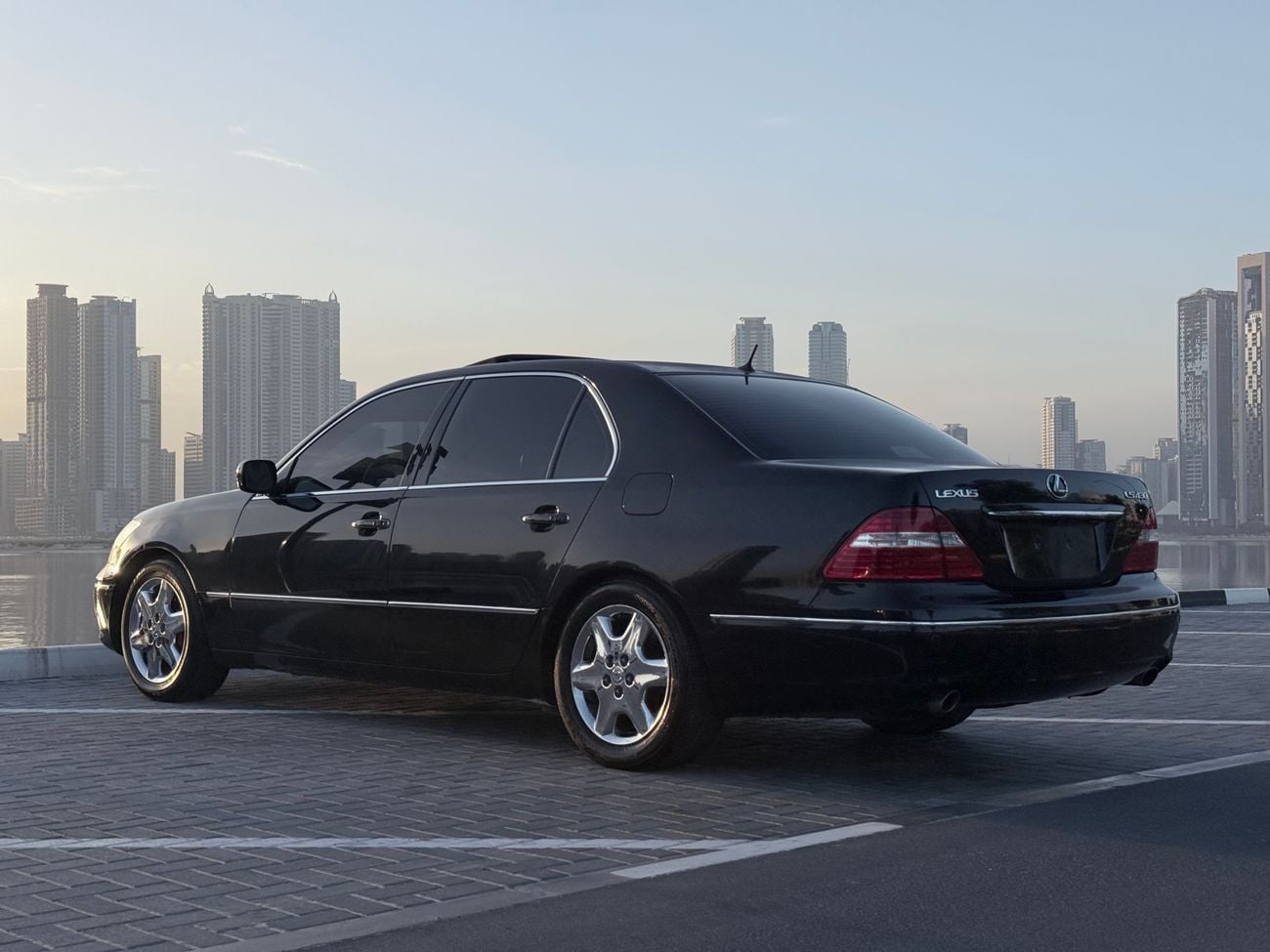 لكزس LS 430 Lexus - LS 430 Full Ultra 2004 - Fresh Import with VCC -  ( Ultra Luxury ) - Full Options - Excellen