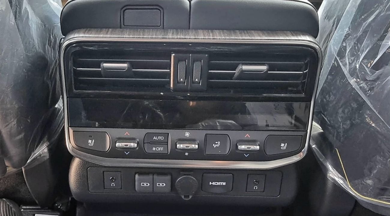 تويوتا لاند كروزر TOYOTA LAND CRUISER 3.5L PETROL VX TWIN TURBO MY2025