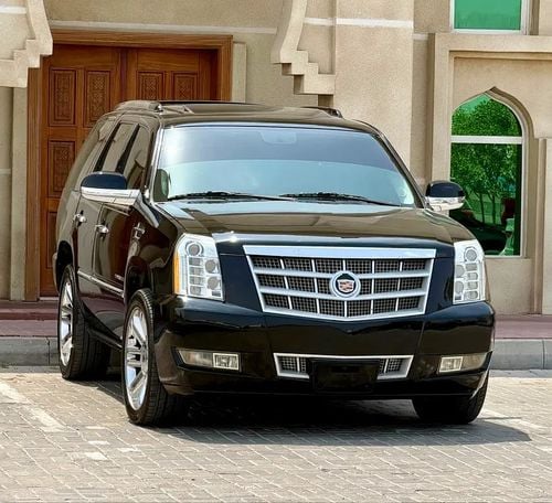 كاديلاك إسكالاد بلاتينيوم | GCC Specs | Fully Loaded