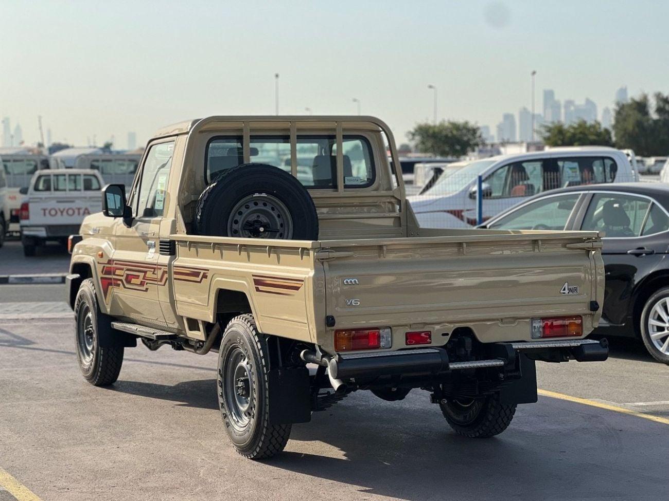 تويوتا لاند كروزر بيك آب Single Cab Std 4.0L TOYOTA LAND CRUISER 2025 4.0L Pick-up