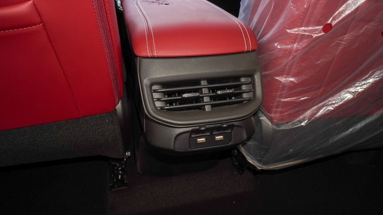 Haval H6 ACTIVE PLUS 2.0L (For Local Registration plus 10%)