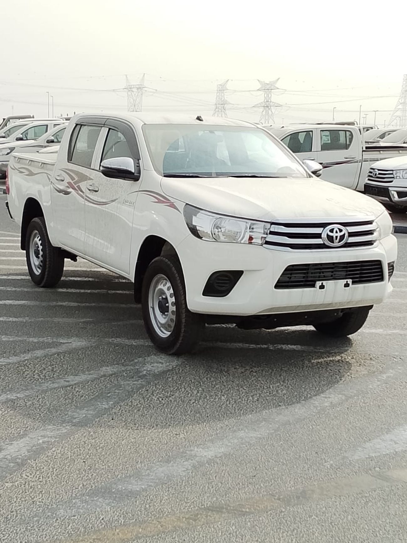 Toyota Hilux DLX Toyota Hilux 2.4 MT basic 4x4 2026 GCC