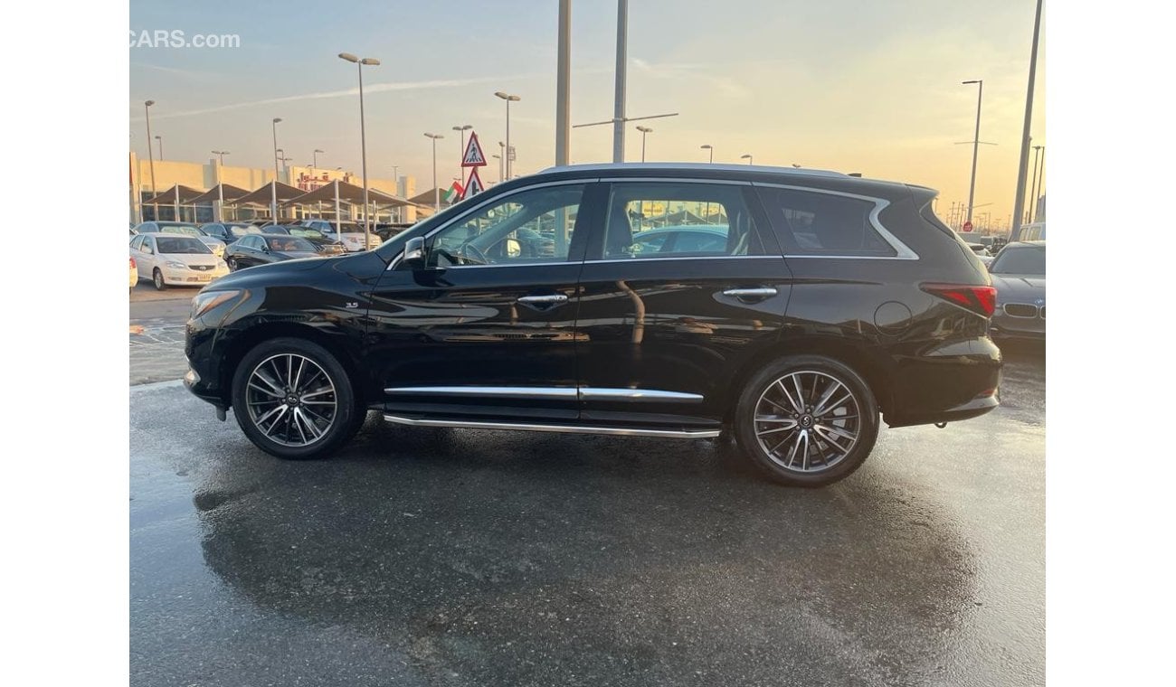 إنفينيتي QX60 لاكجري