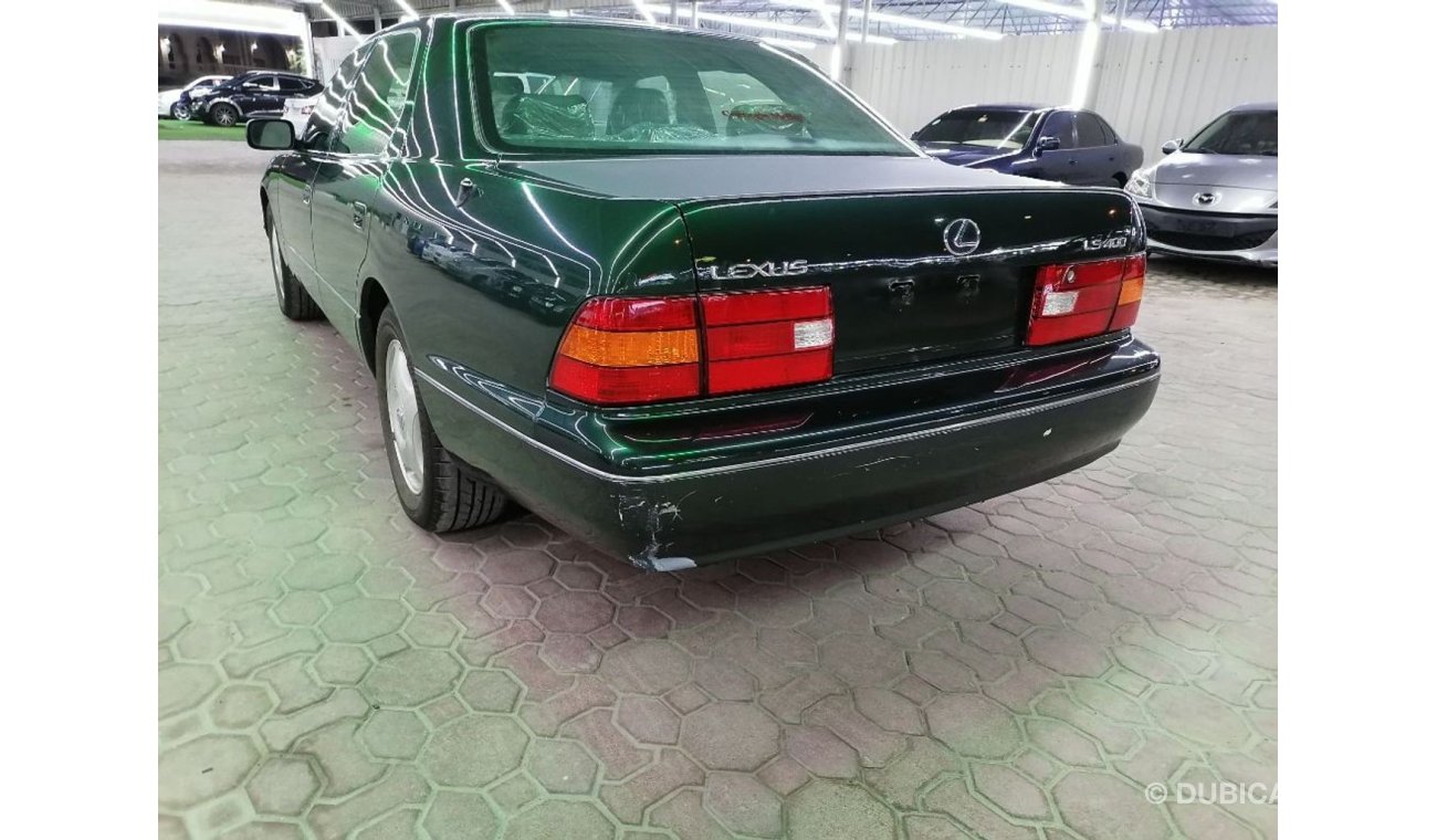 لكزس LS 400 لكزس وارد 8سلندر فل اوبشن بحالي جيدة LS400