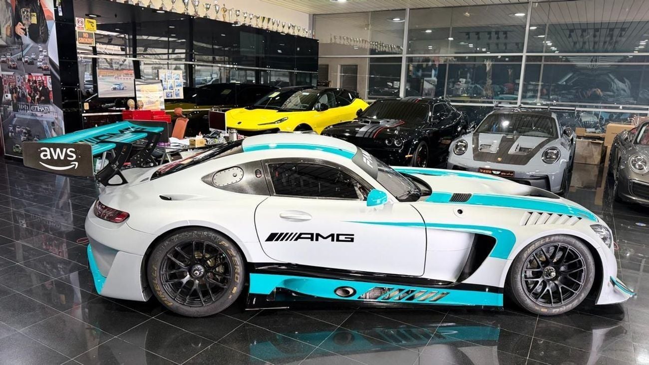 مرسيدس بنز AMG GT