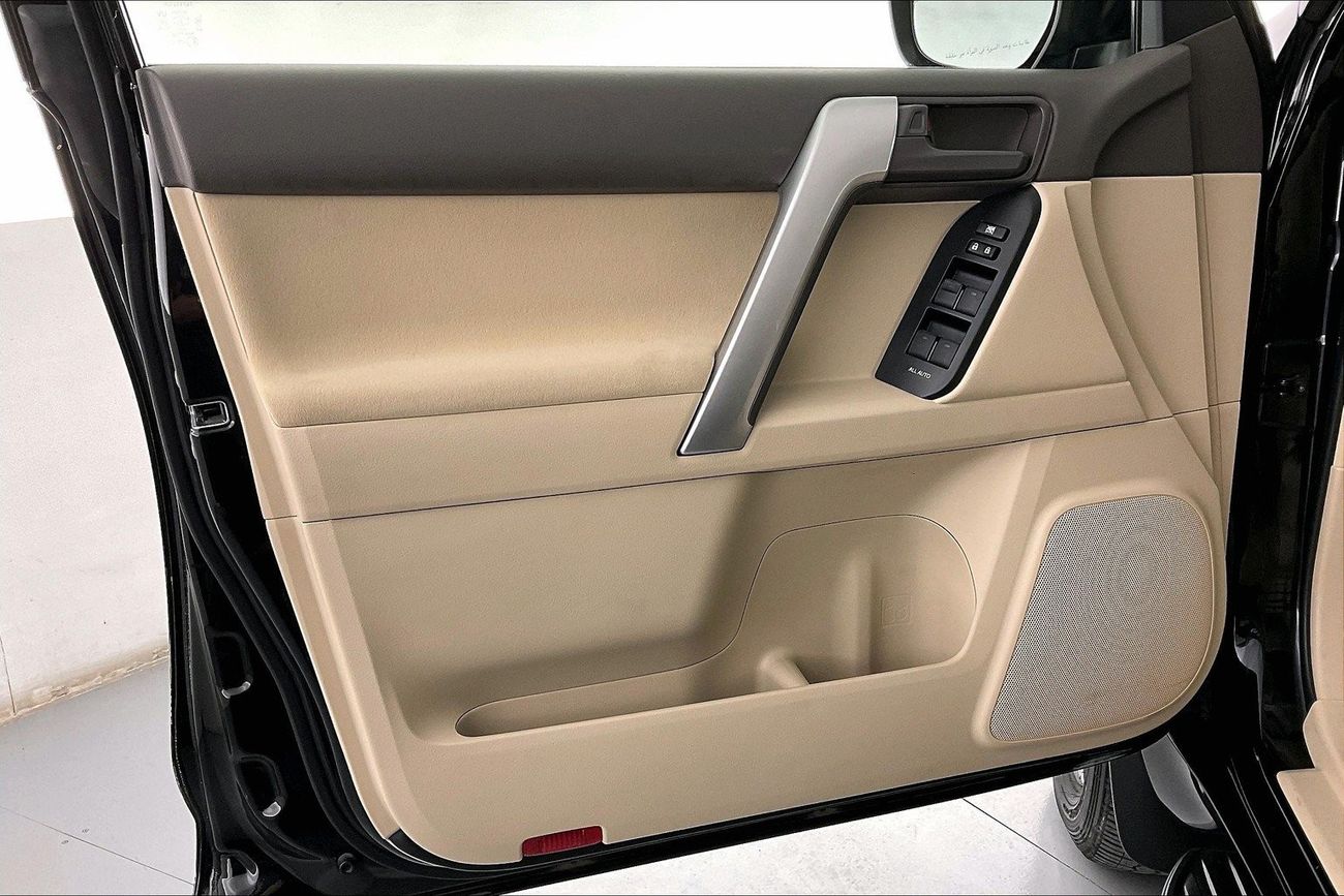 تويوتا برادو GXR | سنة ضمان مجانية | 0 دفعة أولى | سياسة الإعادة بعد 7 أيام