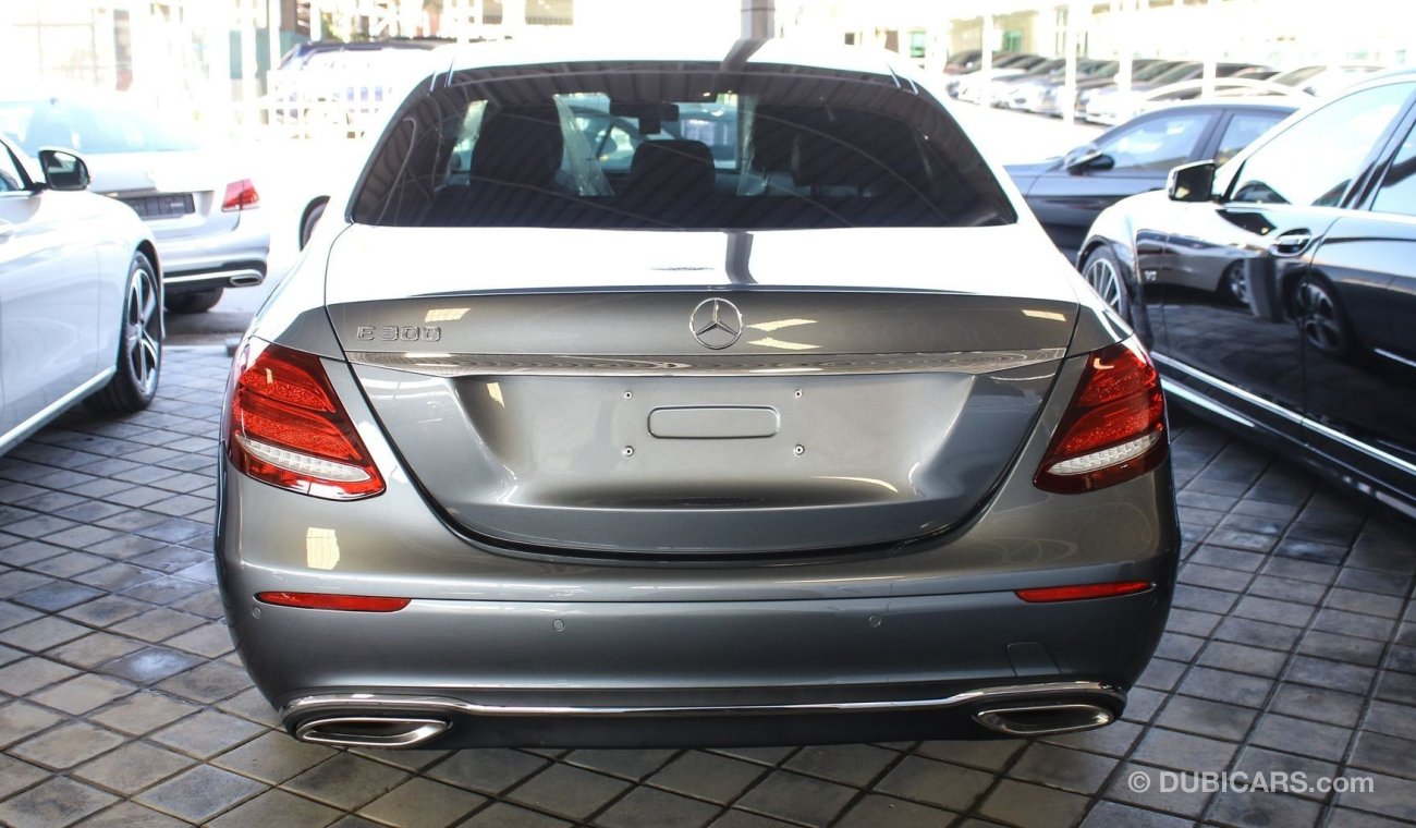 Mercedes-Benz E300