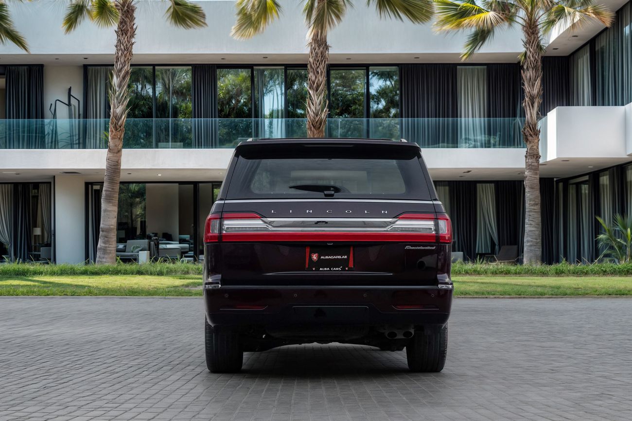 Lincoln Navigator 2,742 P.M | 0% Downpayment | LINCOLN NAVIGATOR PRESIDENTIAL!